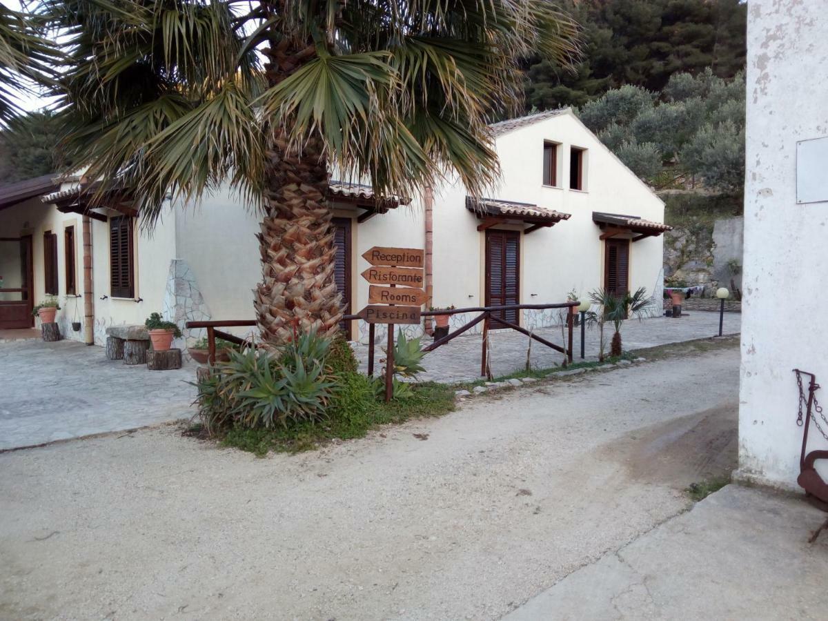 Agriturismo Tenute Pispisa Segesta Calatafimi Exterior photo